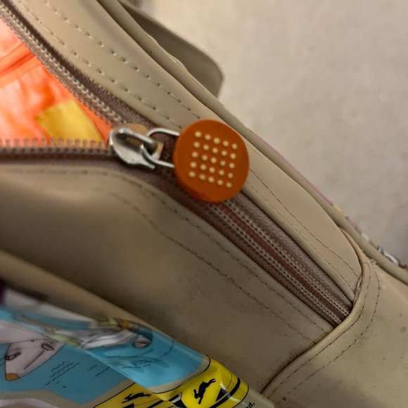 Vinyl Funny Comic Travel Bag Carry on ! Some Flaws but GUC ! MoMA Art - Picture 2 of 16